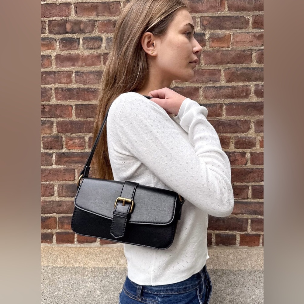 Brandy melville Black buckle Shoulder Bag